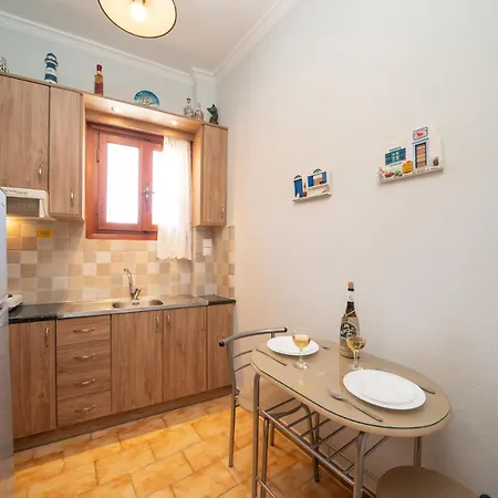 Vrettos Arts Lejlighed