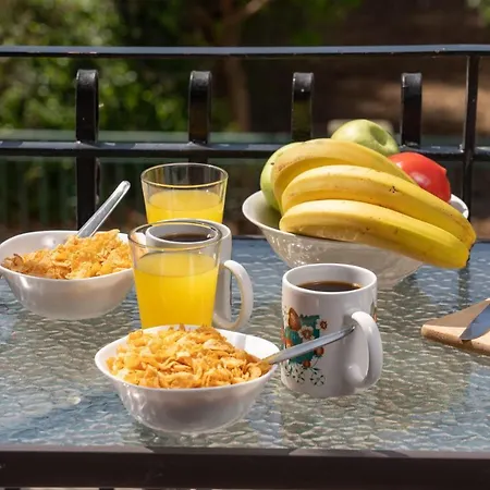 アパート Vrettos Arts *