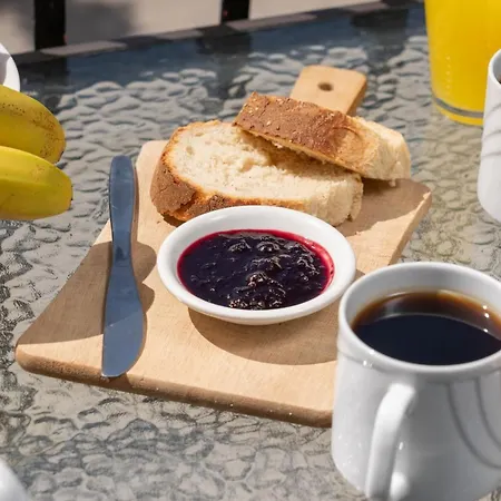 Vrettos Arts Apartamento *